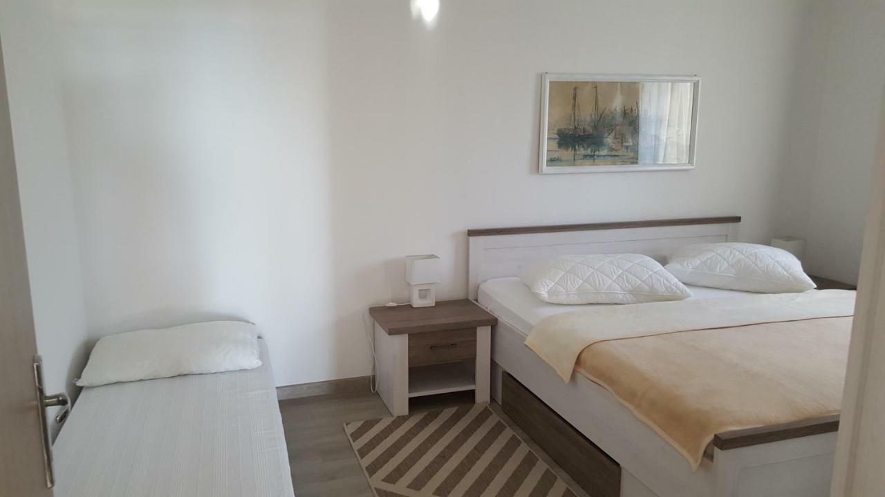Apartments Anaivana Τρογκίρ Εξωτερικό φωτογραφία