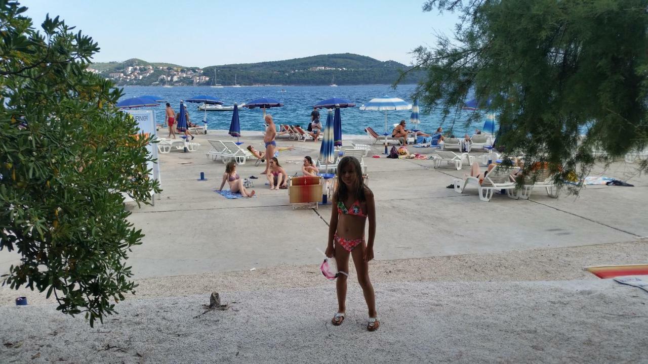 Apartments Anaivana Τρογκίρ Εξωτερικό φωτογραφία