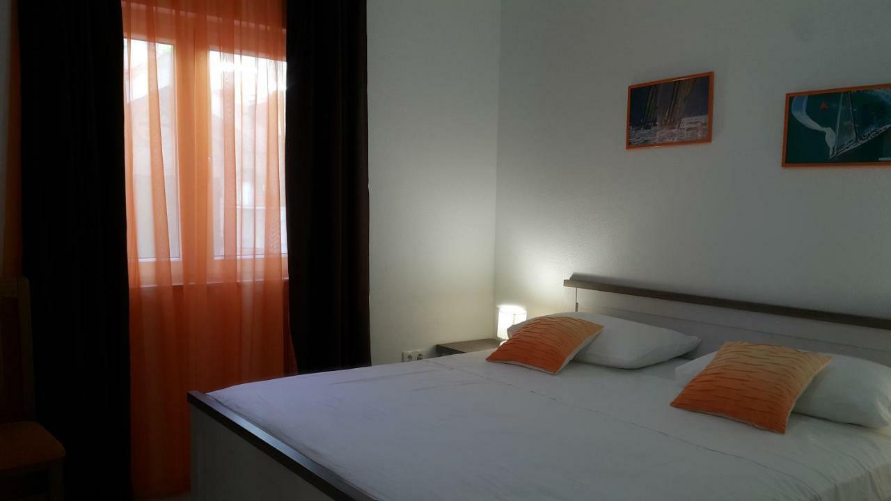 Apartments Anaivana Τρογκίρ Εξωτερικό φωτογραφία