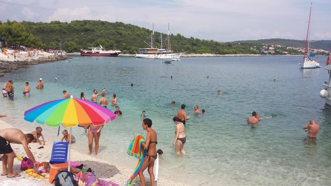 Apartments Anaivana Τρογκίρ Δωμάτιο φωτογραφία