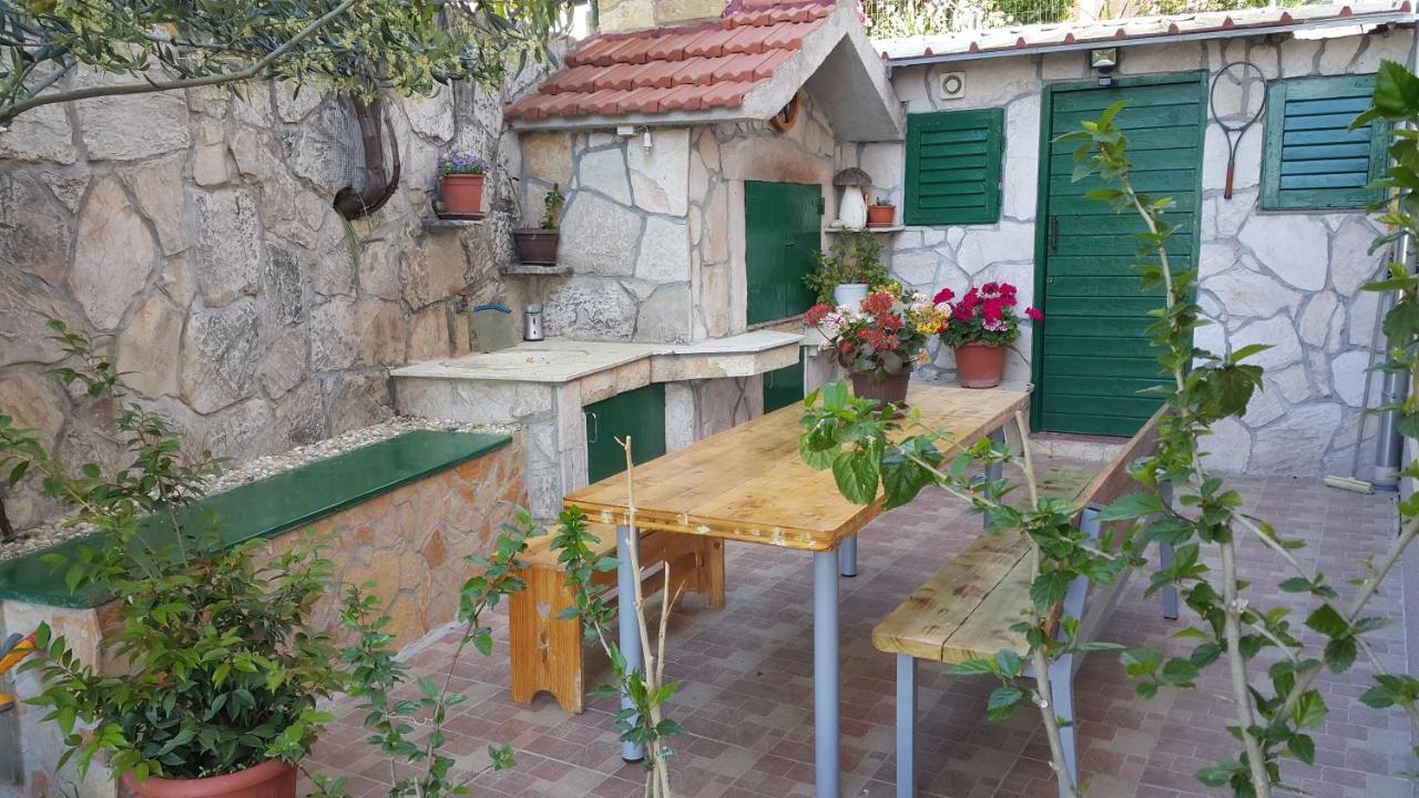 Apartments Anaivana Τρογκίρ Δωμάτιο φωτογραφία